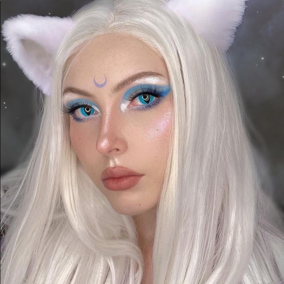22” WHITE BLONDE STRAIGHT lace front wig *NEW*